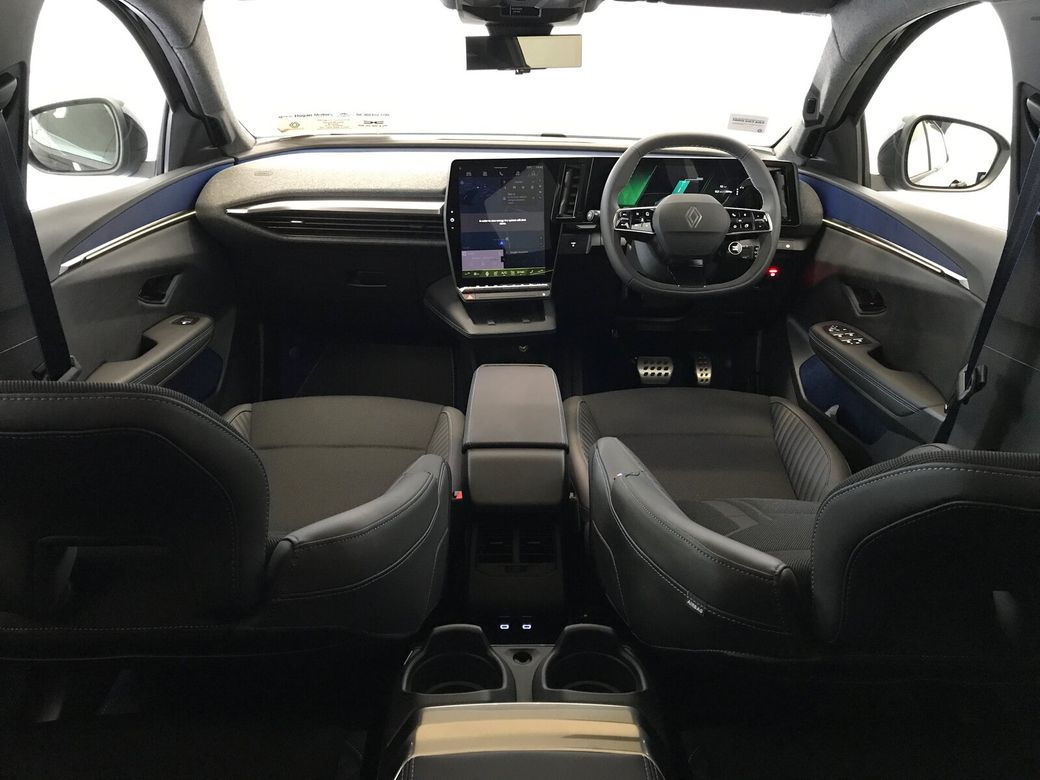 2025 Renault Scenic