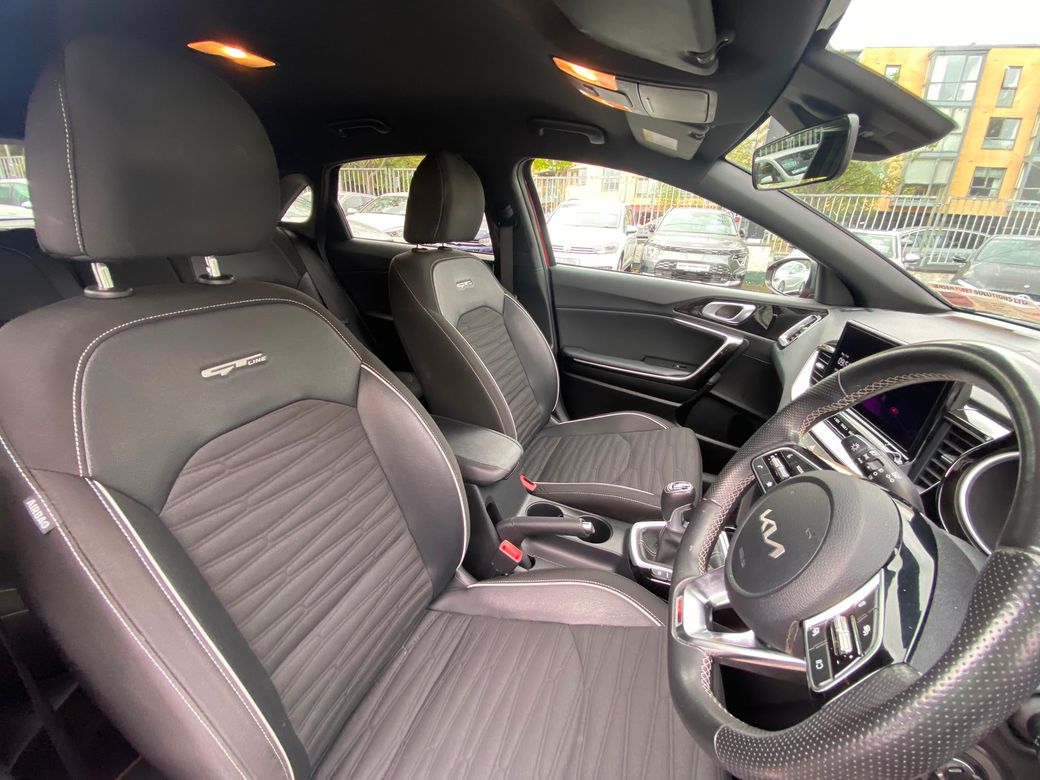 2023 Kia Ceed