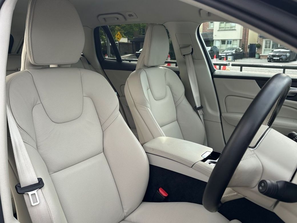 2026 Volvo V60