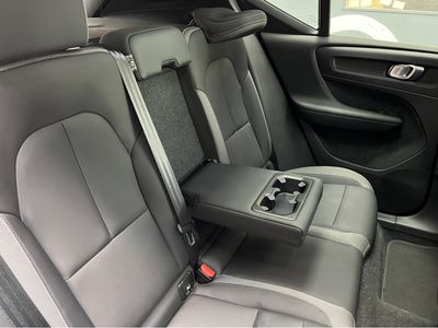 2022 Volvo XC40