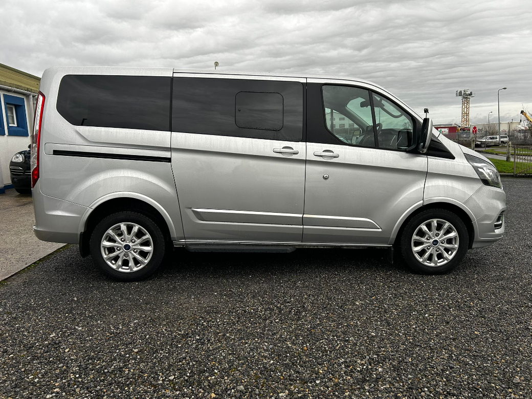 2024 Ford Tourneo Custom
