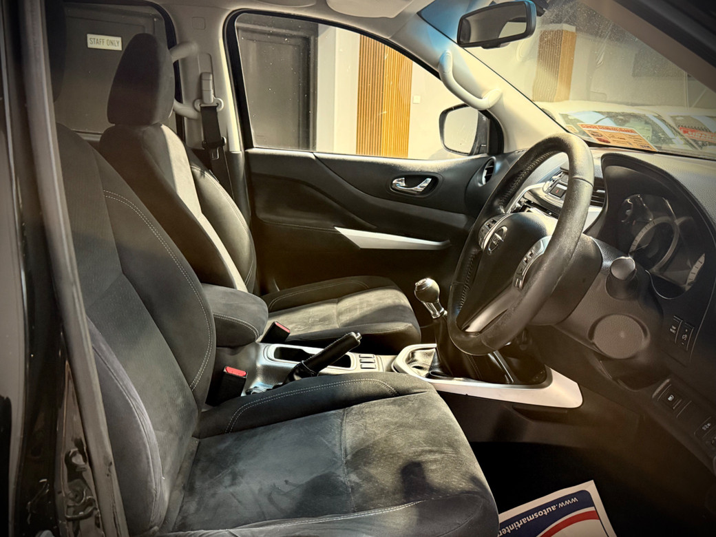 2017 Nissan Navara