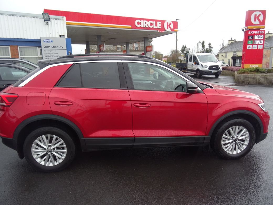 2023 Volkswagen T-Roc