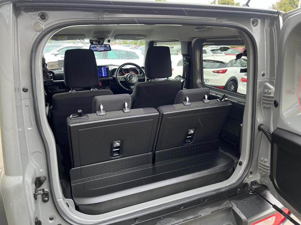 2023 Suzuki Jimny