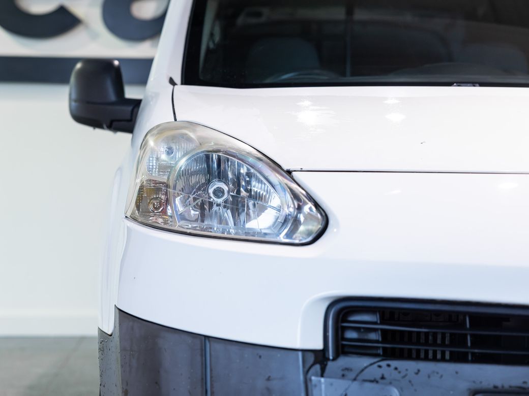 2014 Peugeot Partner