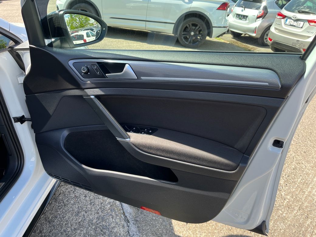 2018 Volkswagen Golf