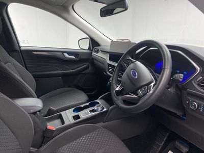 2025 Ford Kuga