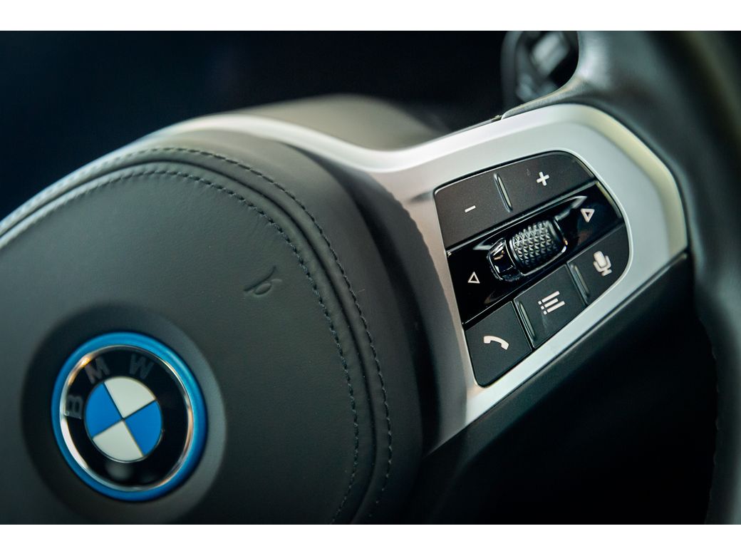 2024 BMW i4