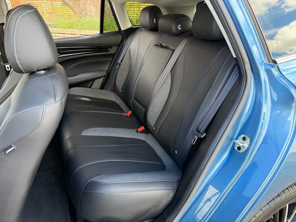 2023 MG 5