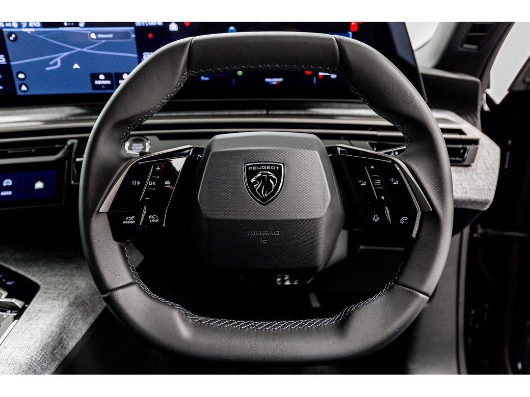 2025 Peugeot 5008