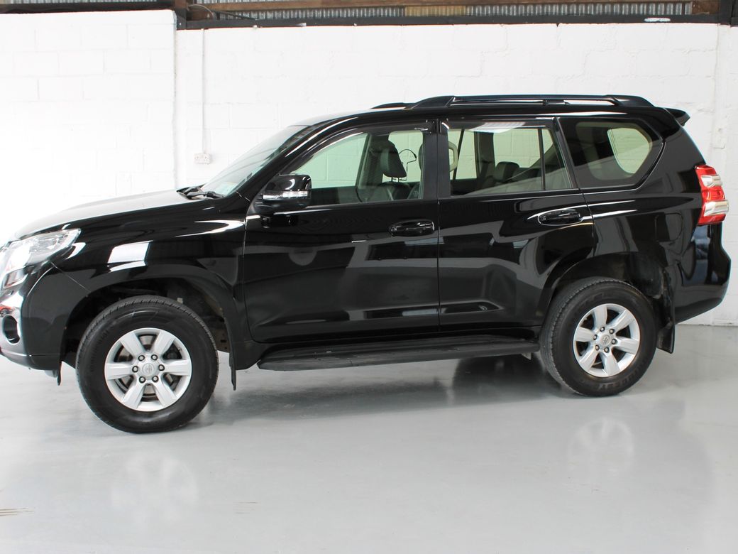 2017 Toyota Landcruiser