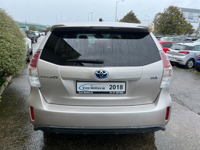 2018 Toyota Prius Alpha