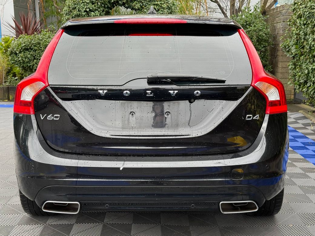 2017 Volvo V60