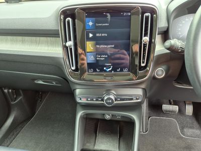 2020 Volvo XC40