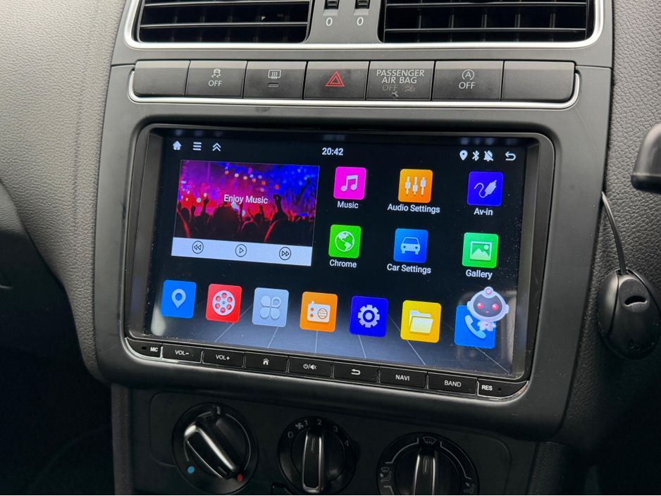 2013 Volkswagen Polo