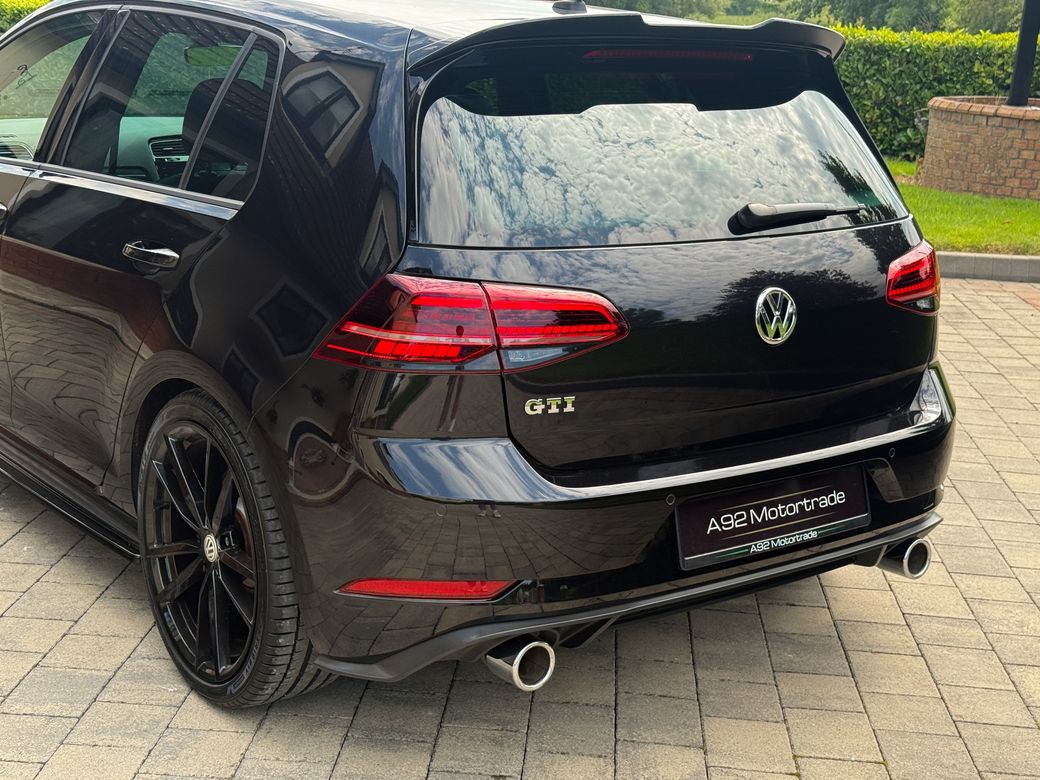 2018 Volkswagen Golf