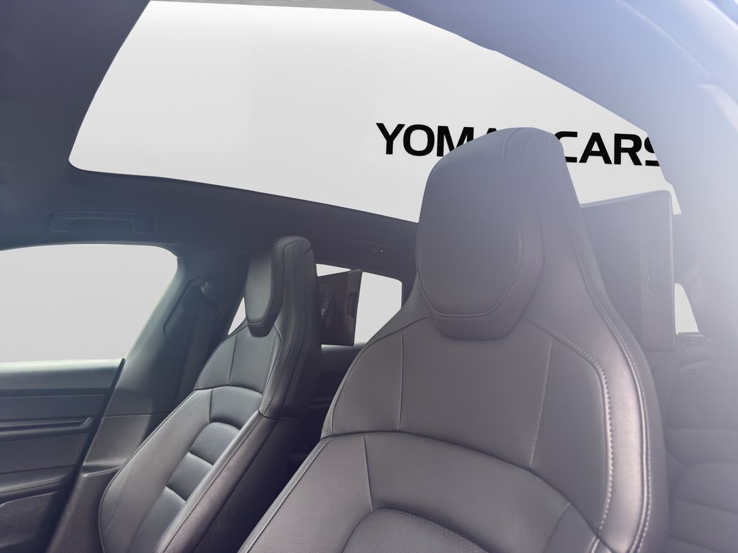 2023 Porsche Taycan