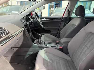 2017 Volkswagen Golf