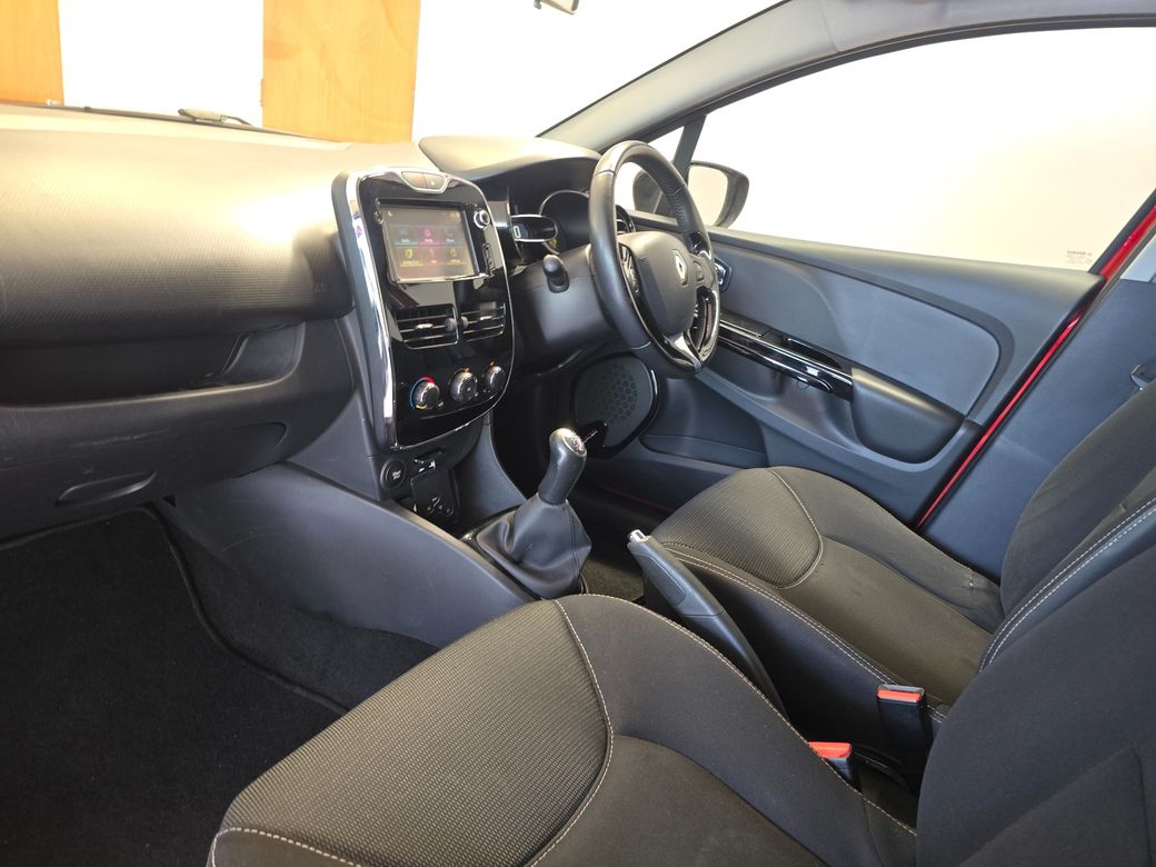 2014 Renault Clio