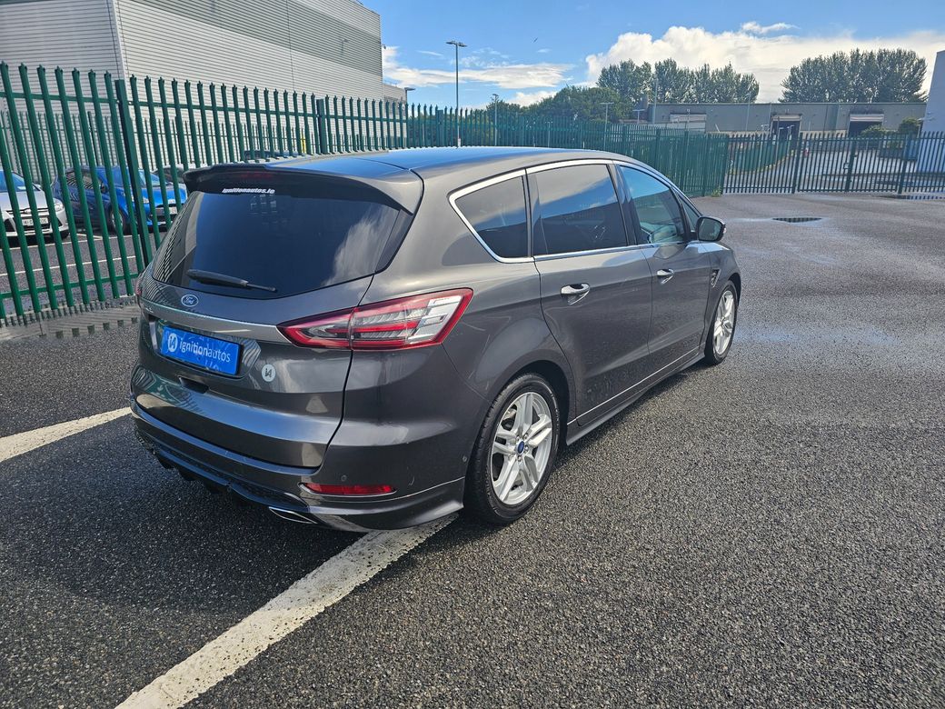 2016 Ford S-Max