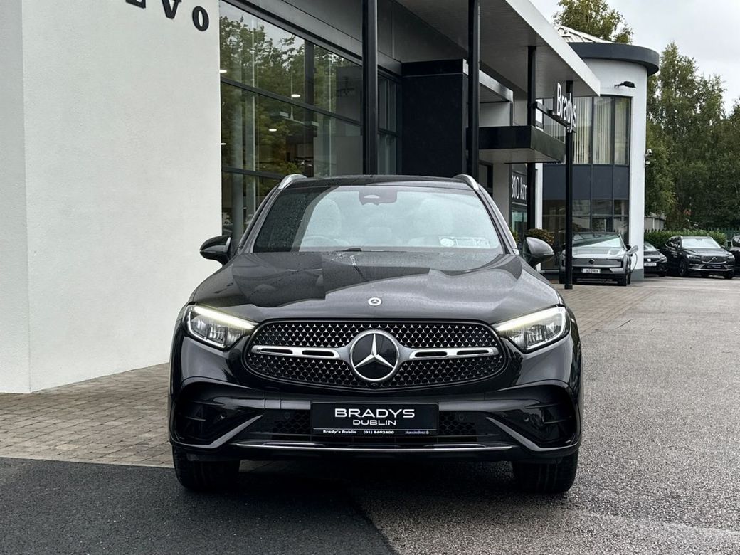 2025 Mercedes-Benz GLC Class