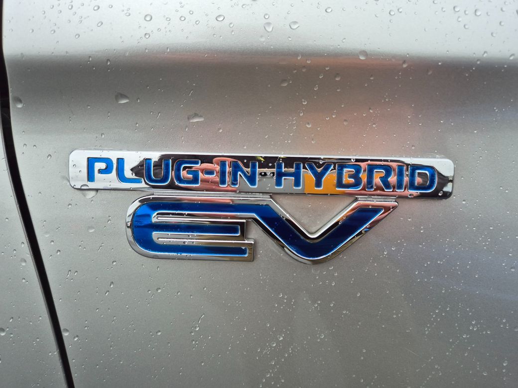 2021 Mitsubishi Outlander