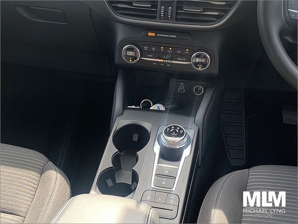 2022 Ford Kuga