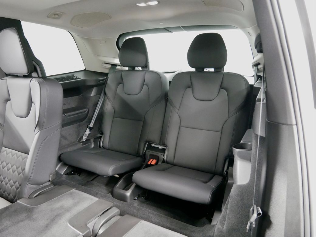 2025 Volvo XC90