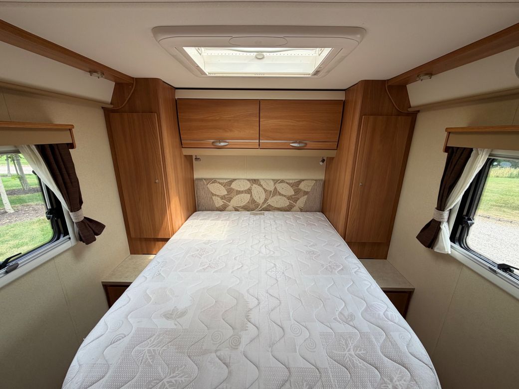 2012 SWIFT  KON TIKI 669 TAG AXEL R.H.D MANUAL C1 REQUIRED 