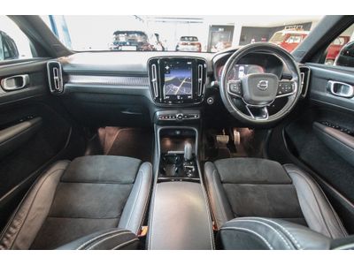 2021 Volvo XC40