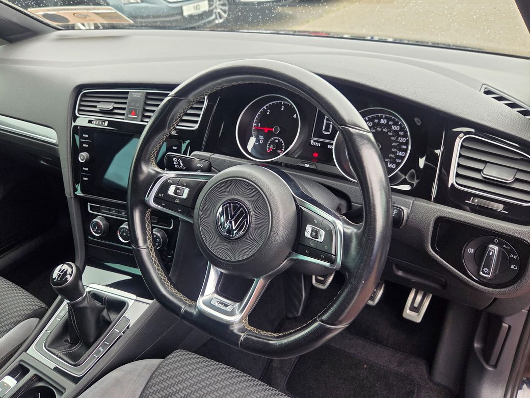 2018 Volkswagen Golf