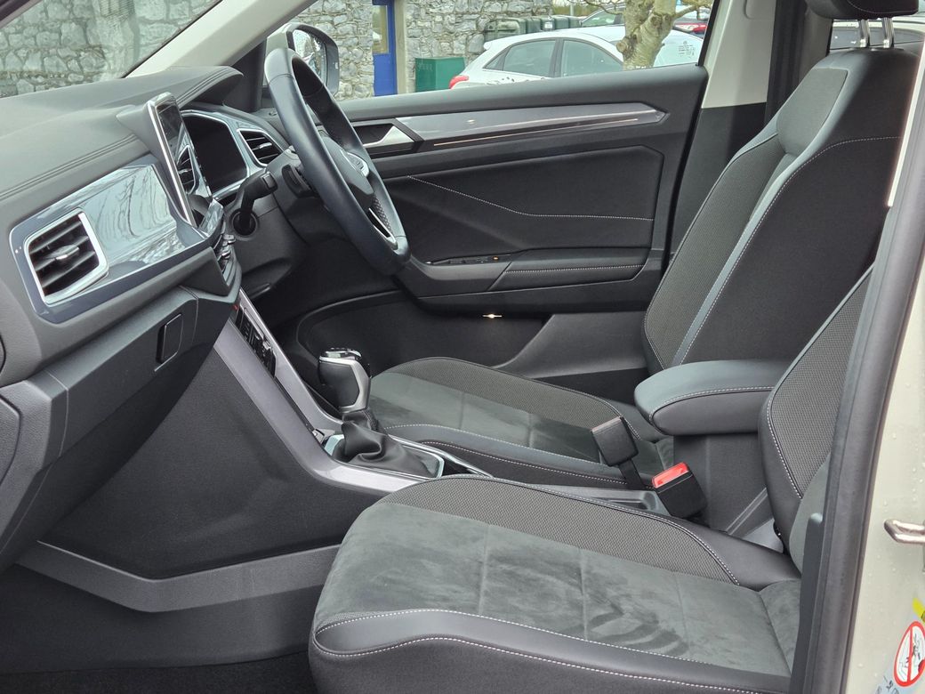 2023 Volkswagen T-Roc