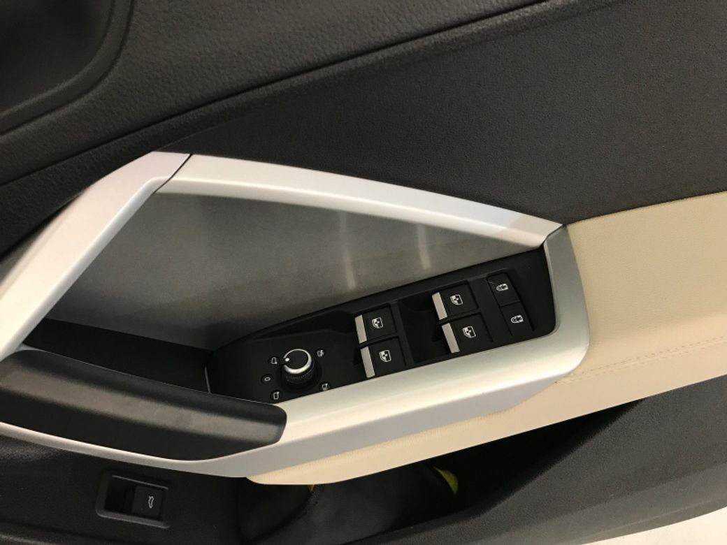 2023 Audi Q3