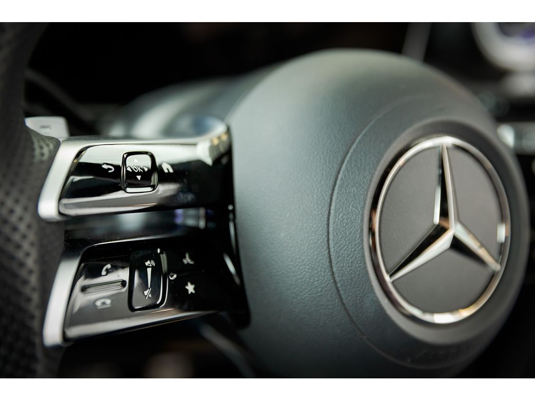 2025 Mercedes-Benz GLC Class