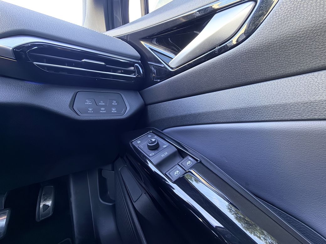 2023 Volkswagen ID.5