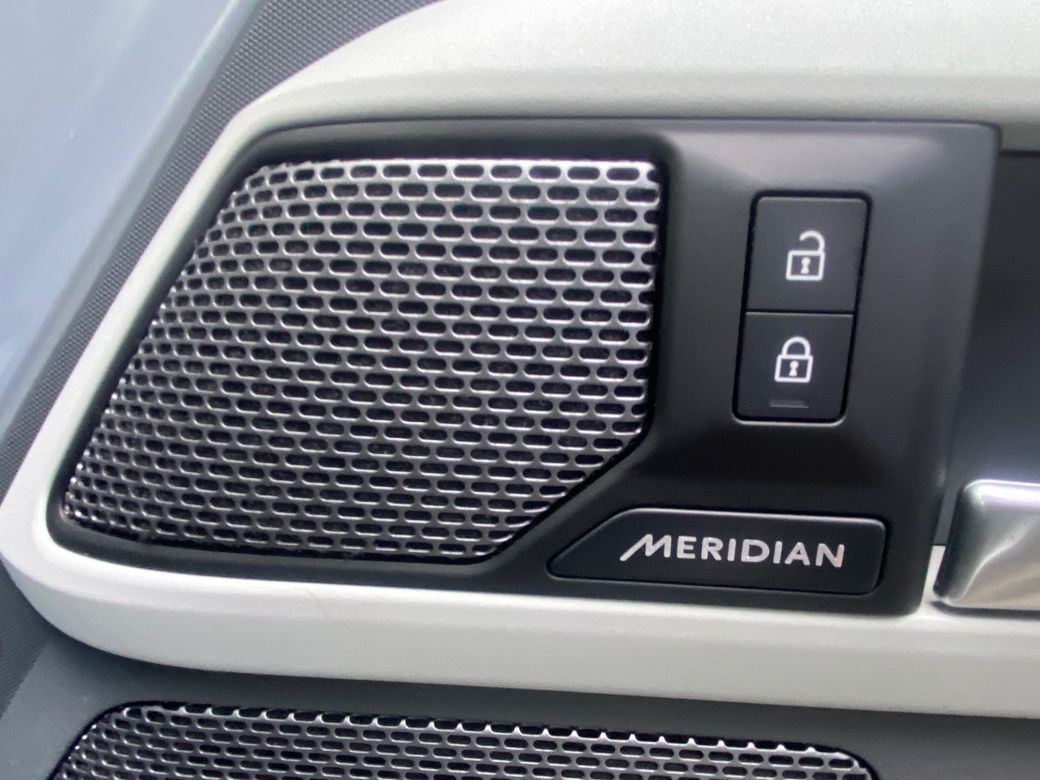 2023 Land Rover Defender