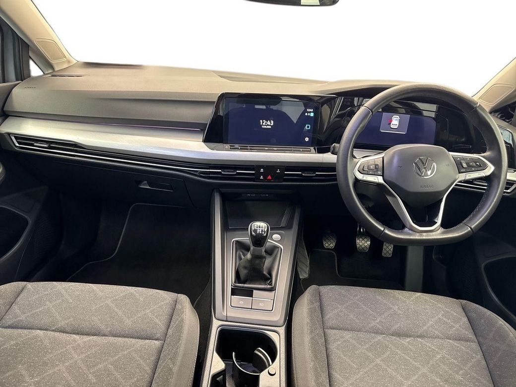 2024 Volkswagen Golf
