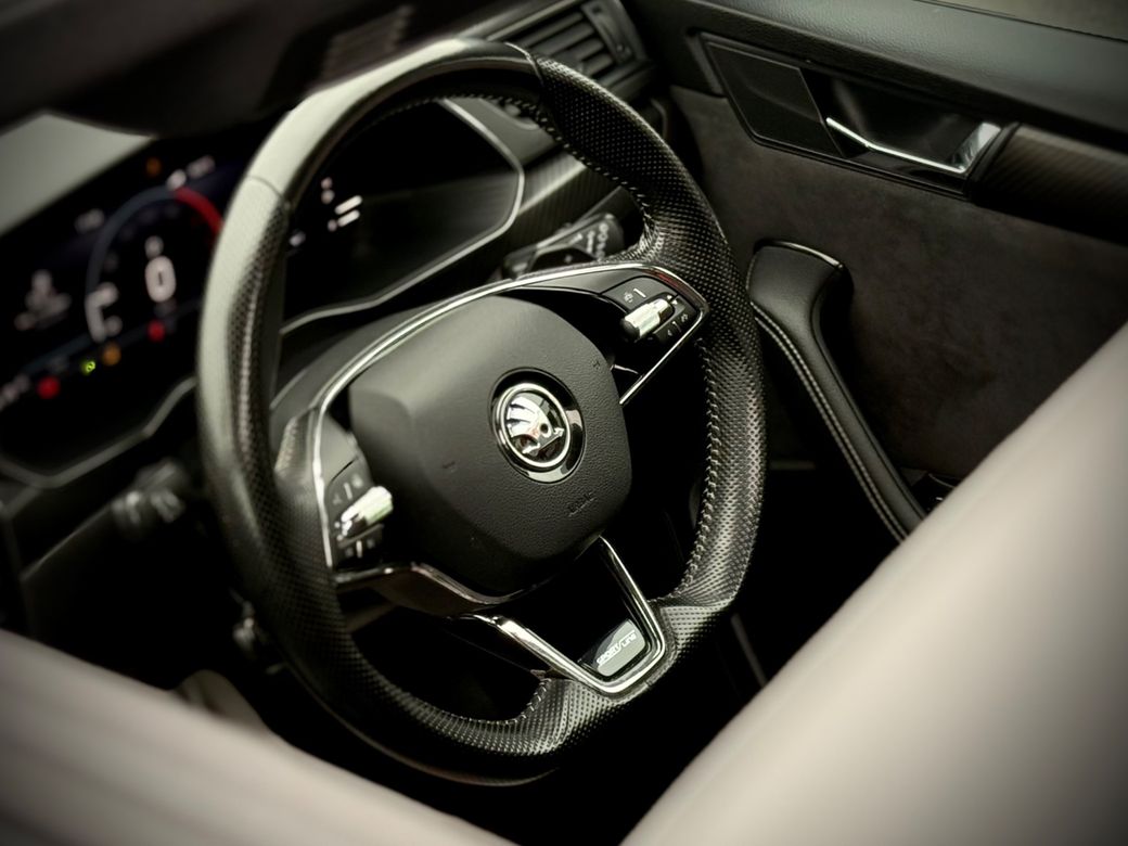 2022 Skoda Superb
