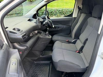 2019 Peugeot Partner