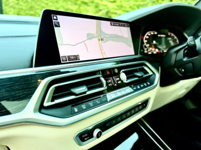 2019 BMW X7