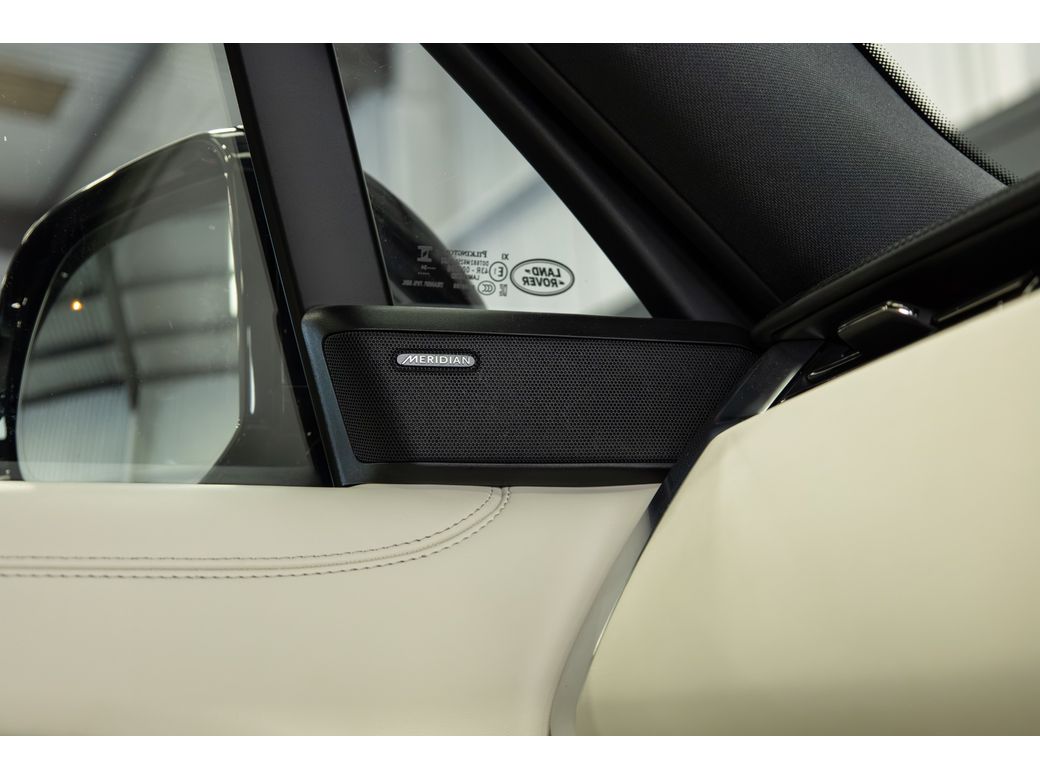 2025 Land Rover Range Rover