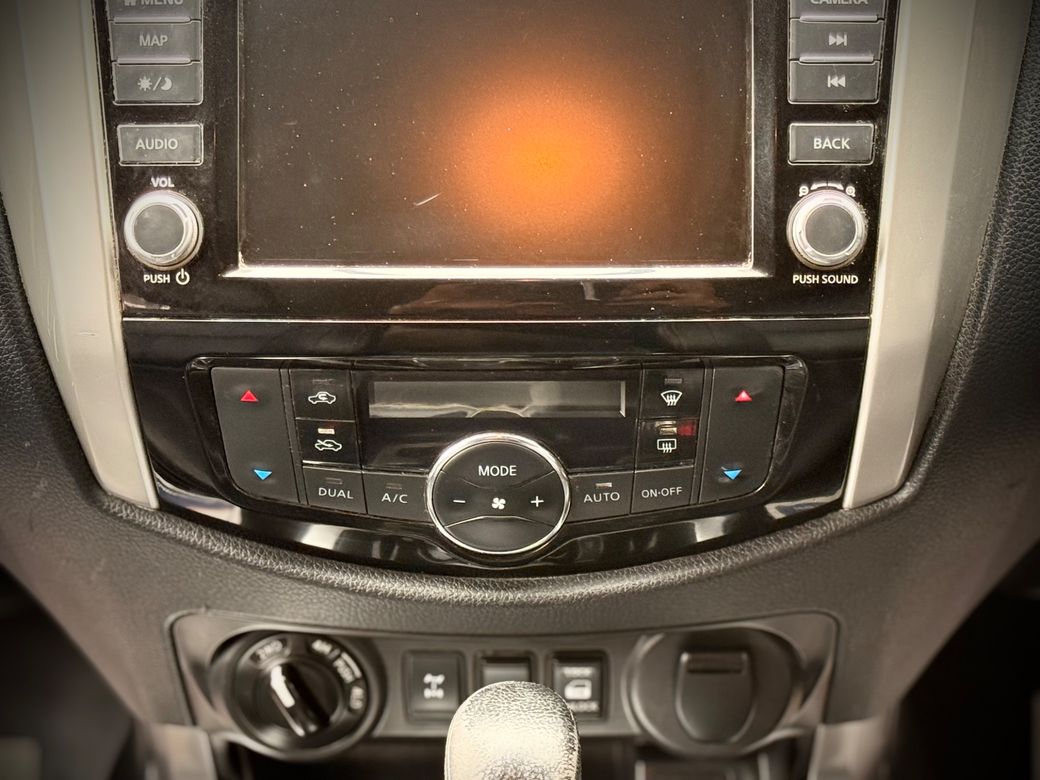 2021 Nissan Navara