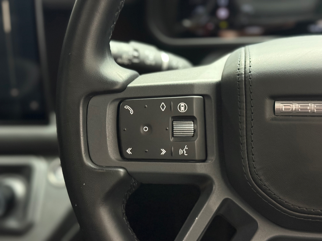 2023 Land Rover Defender