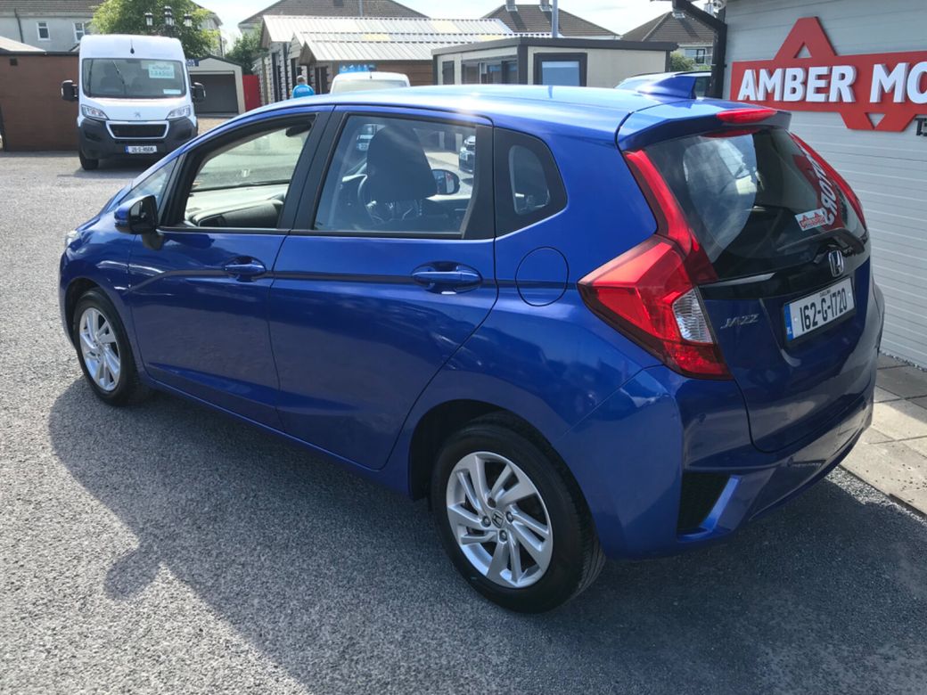 2016 Honda Jazz