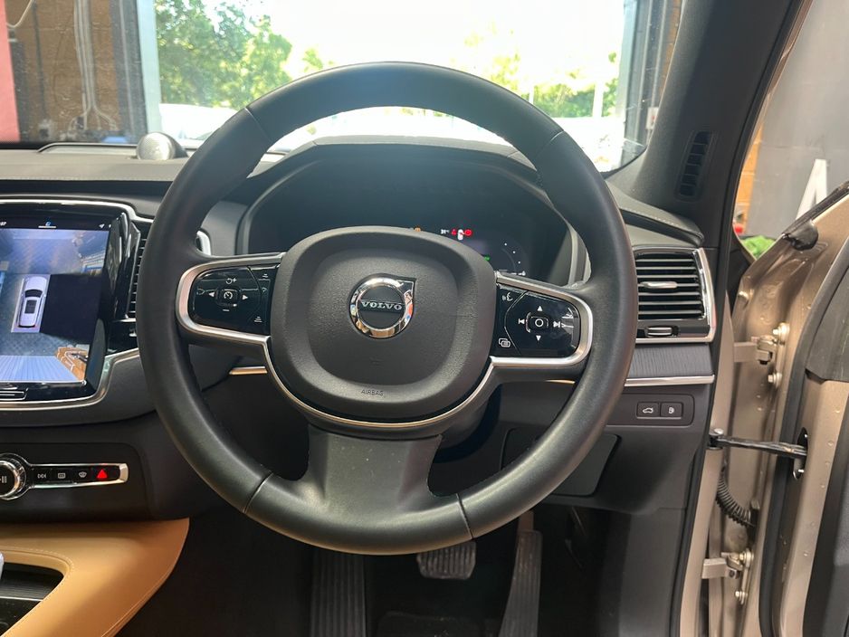 2023 Volvo XC90