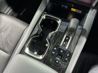 2025 Lexus RX450h+