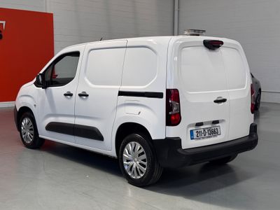 2021 Peugeot Partner