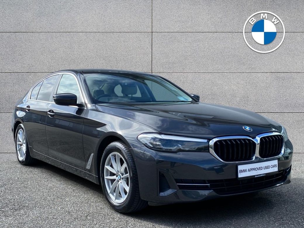 2022 BMW 5 Series