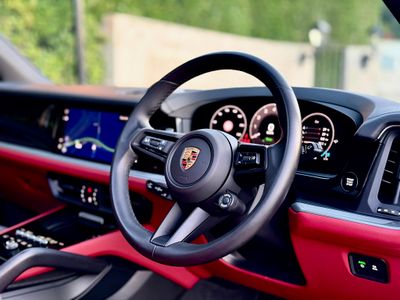 2024 Porsche Cayenne