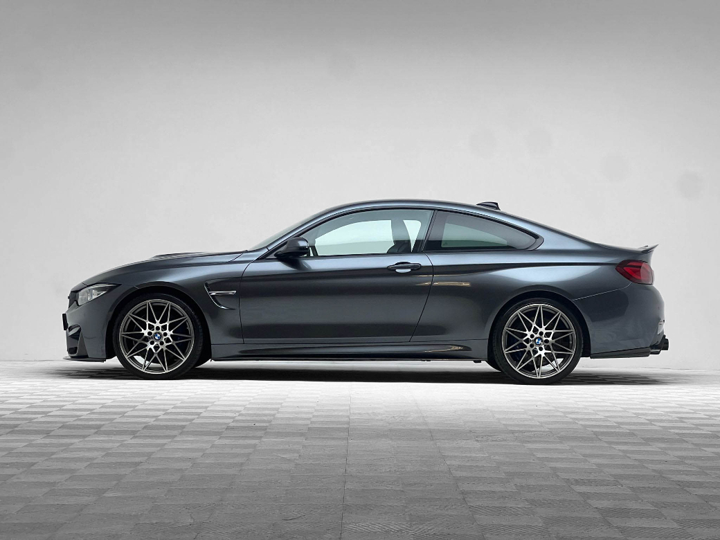 2019 BMW M4